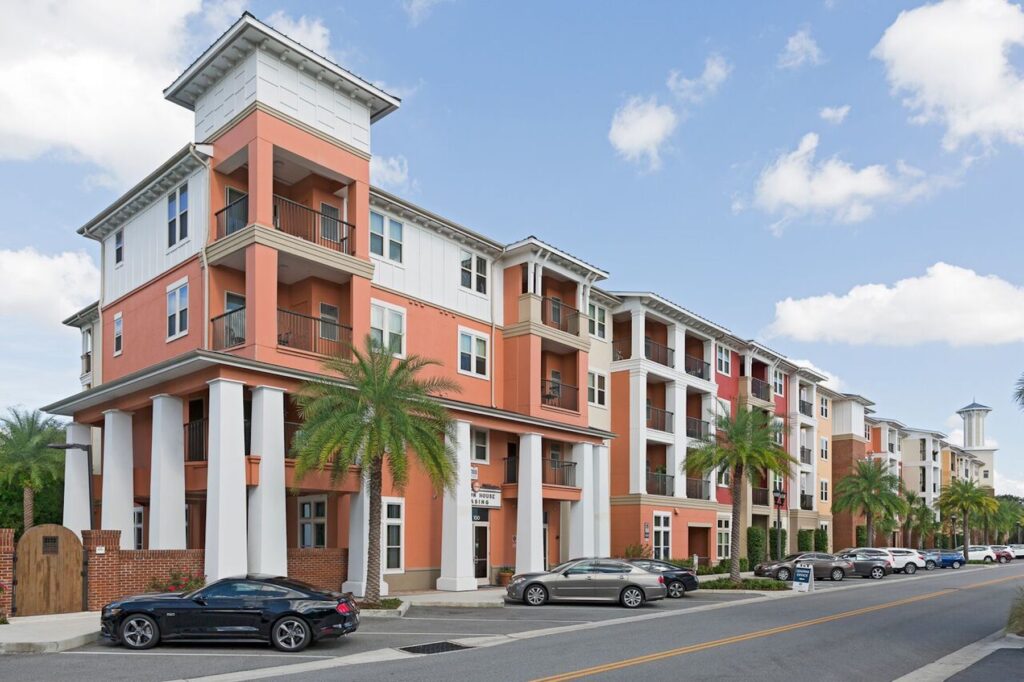 Robbins Property Associates, Easing Residents’ Stress with Updater