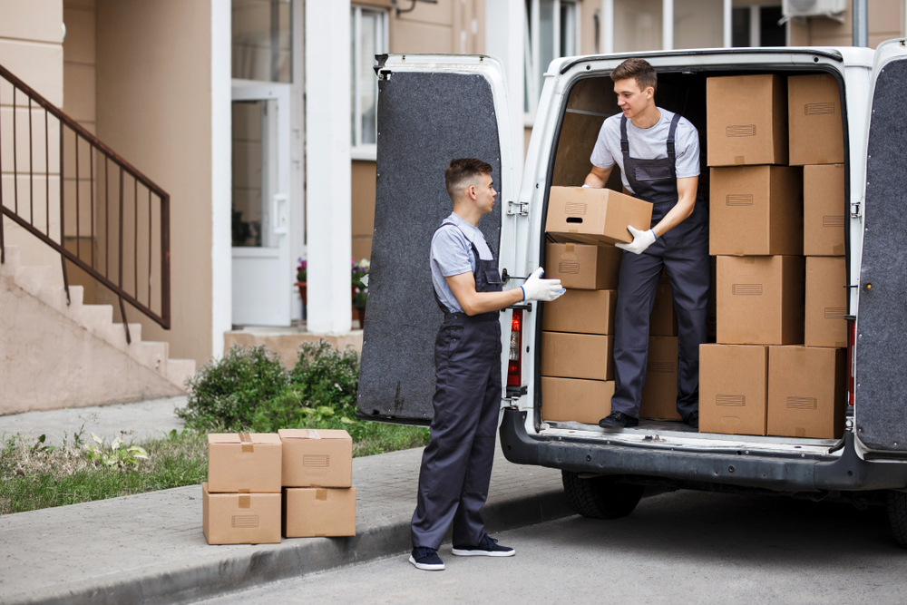 do movers pack for you